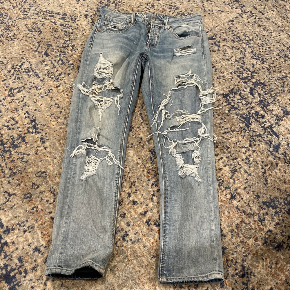 American Eagle tom girl cropped destroyed jeans